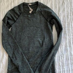 Lululemon Swiftly Tech Long Sleeve